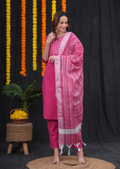 Elegant Pink Dupatta Set